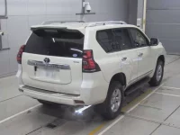 Toyota LAND CRUISER PRADO лот № 30670 оценка 4.5  с аукциона в Японии 1