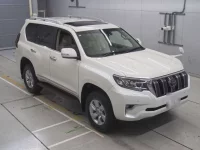 Toyota LAND CRUISER PRADO лот № 30670 оценка 4.5  с аукциона в Японии 4