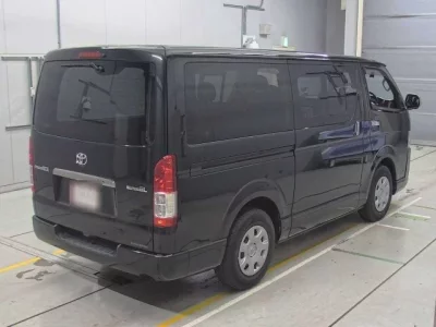 Toyota REGIUS ACE VAN