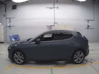 Mazda MAZDA3 лот № 30678 оценка 4.5  с аукциона в Японии 3