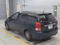 Toyota WISH лот № 30680 оценка 4  с аукциона в Японии 5