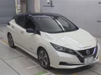 Nissan LEAF лот № 30681 оценка 4  с аукциона в Японии 4