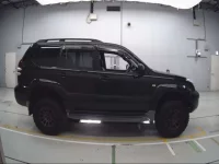 Toyota LAND CRUISER PRADO лот № 30695 оценка 4  с аукциона в Японии 2