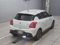 Suzuki SWIFT лот № 30697 оценка 4  с аукциона в Японии 1