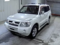 Mitsubishi PAJERO лот № 1214 оценка 3.5  с аукциона в Японии 3