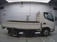 Toyota TOYOACE лот № 40138 оценка 3.5  с аукциона в Японии 2