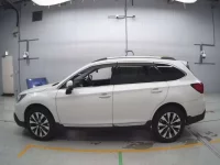Subaru LEGACY OUTBACK лот № 30713 оценка 3.5  с аукциона в Японии 3