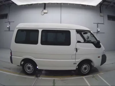 Mazda BONGO VAN