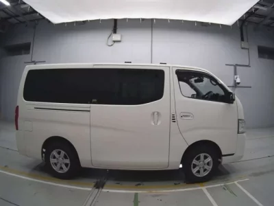 Nissan CARAVAN VAN