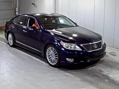 Lexus LS