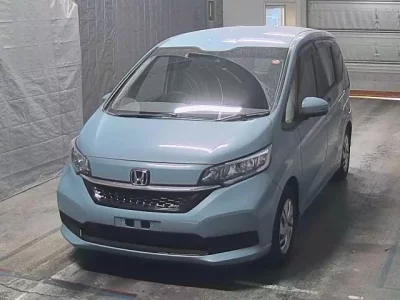 Honda FREED  с аукциона в Японии