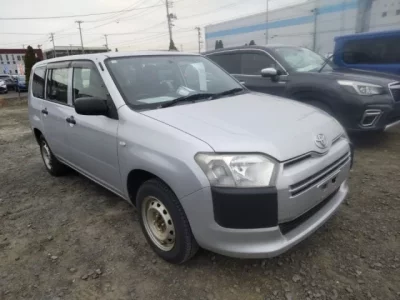 Toyota PROBOX  с аукциона в Японии