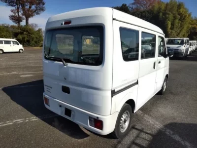 Mitsubishi MINICAB VAN