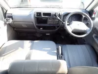 Mazda BONGO VAN лот № 224 оценка 3  с аукциона в Японии 5