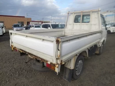 Mazda BONGO  с аукциона в Японии