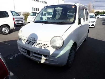 Daihatsu MOVE LATTE
