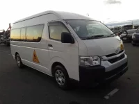 Toyota HIACE лот № 70007 оценка 3.5  с аукциона в Японии 4