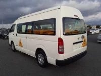 Toyota HIACE лот № 70007 оценка 3.5  с аукциона в Японии 5