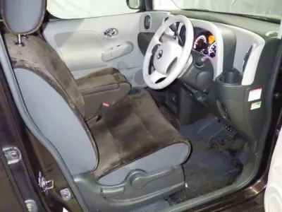 Nissan CUBE  с аукциона в Японии