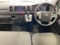 Toyota HIACE VAN лот № 3852 оценка R  с аукциона в Японии 2