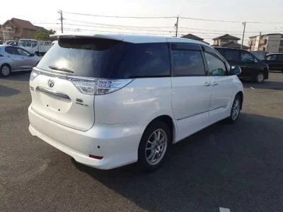 Toyota ESTIMA HYBRID