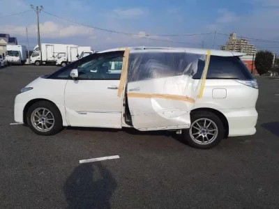 Toyota ESTIMA HYBRID