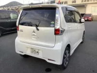 Mitsubishi EK CUSTOM лот № 560 оценка 3.5  с аукциона в Японии 4