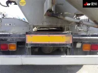 Isuzu GIGA лот № 8512 оценка 3  с аукциона в Японии 8