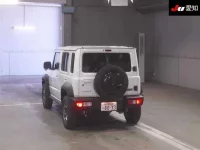 Suzuki JIMNY NOMADE лот № 4272 оценка 6  с аукциона в Японии 1