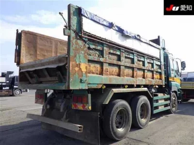 Isuzu GIGA  с аукциона в Японии