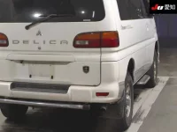 Mitsubishi DELICA лот № 30809 оценка 3.5  с аукциона в Японии 7
