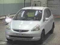 Honda FIT лот № 7119 оценка R  с аукциона в Японии 2