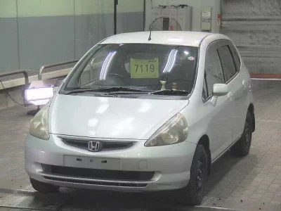 Honda FIT  с аукциона в Японии