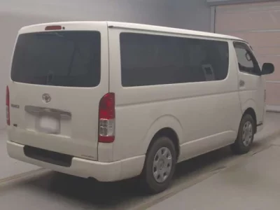 Toyota REGIUS ACE VAN