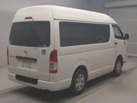 Toyota REGIUS ACE VAN лот № 85006 оценка RA  с аукциона в Японии 1