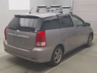 Toyota WISH лот № 70007 оценка R  с аукциона в Японии 1