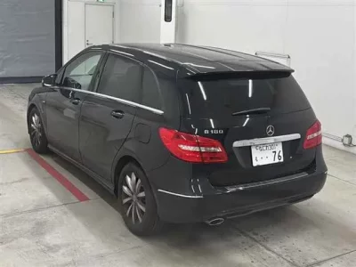 Mercedes-Benz B CLASS