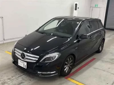 Mercedes-Benz B CLASS