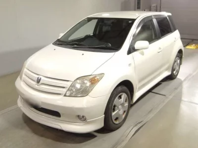 Toyota IST