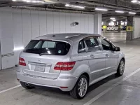 Mercedes-Benz B CLASS лот № 817 оценка 3.5  с аукциона в Японии 1