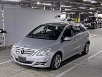 Mercedes-Benz B CLASS лот № 817 оценка 3.5  с аукциона в Японии 3