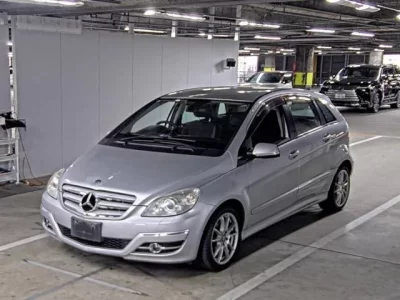 Mercedes-Benz B CLASS  с аукциона в Японии