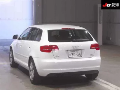 Audi A3  с аукциона в Японии