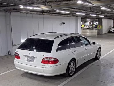 Mercedes-Benz E CLASS WAGON  с аукциона в Японии