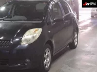 Toyota VITZ лот № 43 оценка 3.5  с аукциона в Японии 6