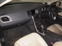 Volvo V60 лот № 824 оценка 4  с аукциона в Японии 2