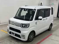 Toyota PIXIS MEGA лот № 50039 оценка 4.5  с аукциона в Японии 3