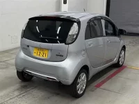 Mitsubishi I-MIEV лот № 50037 оценка 4.5  с аукциона в Японии 4