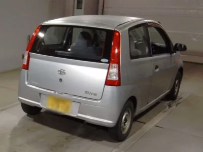 Daihatsu MIRA  с аукциона в Японии