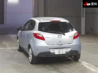 Mazda DEMIO лот № 52 оценка 3.5  с аукциона в Японии 1